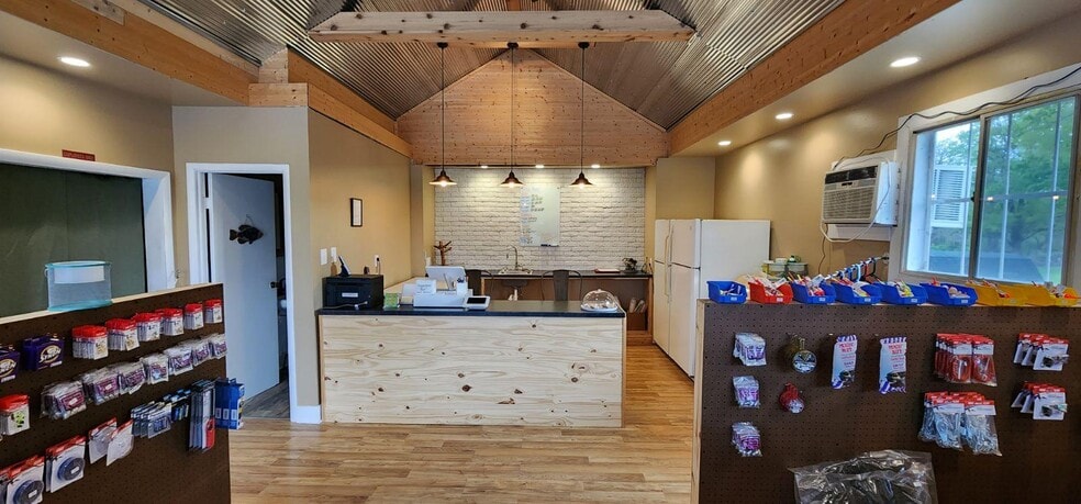 853 W State Road 38, New Castle, IN for sale - Building Photo - Image 3 of 18