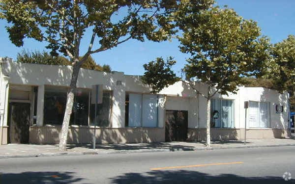 392-398 MacArthur Blvd, San Leandro, CA à vendre - Photo du bâtiment - Image 3 de 4