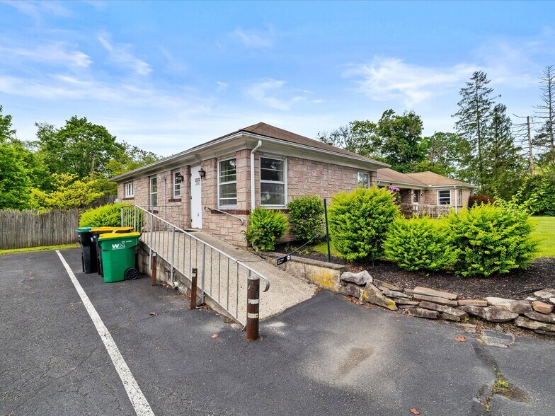 1830 Route 209, Brodheadsville, PA for sale - Building Photo - Image 2 of 50