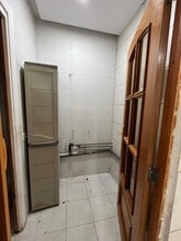 Retail in Santa Coloma de Gramenet, Barcelona for lease Interior Photo- Image 2 of 6