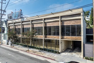 Plus de détails pour 3211 Cahuenga Blvd W, Los Angeles, CA - Bureau à louer