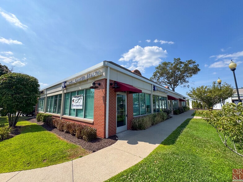 119 Hebron Ave, Glastonbury, CT à louer - Photo du bâtiment - Image 3 de 7