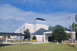 Plus de détails pour 1922 Skibo Rd, Fayetteville, NC - Services hôteliers à vendre