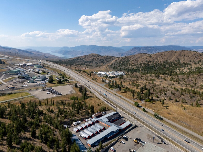 2095 Trans Canada Hwy W, Kamloops, BC for sale - Building Photo - Image 3 of 30