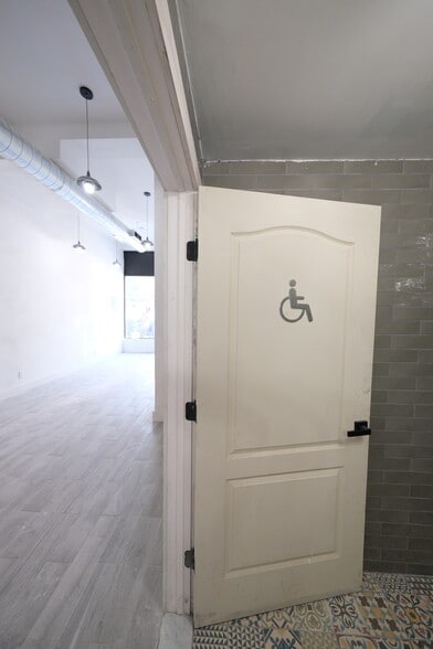 1512 Nostrand Ave, Brooklyn, NY for lease - Building Photo - Image 3 of 8