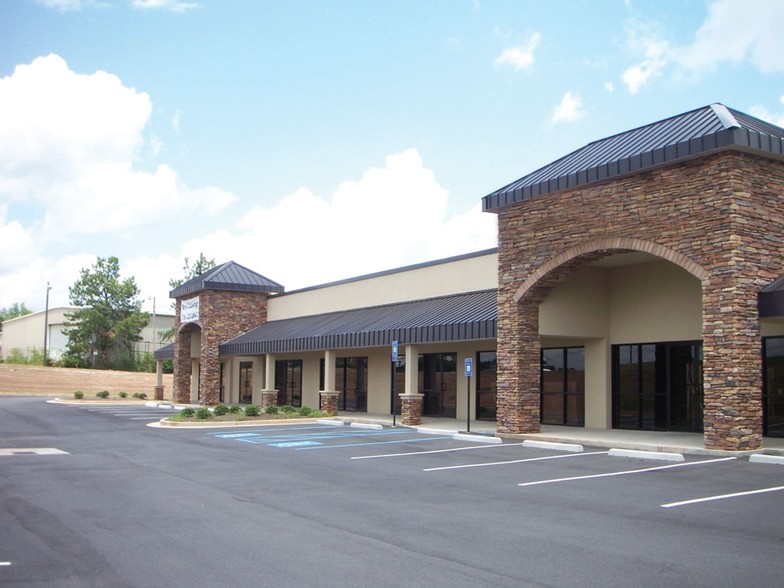 229 S Davis Rd, Lagrange, GA for lease - Building Photo - Image 2 of 6