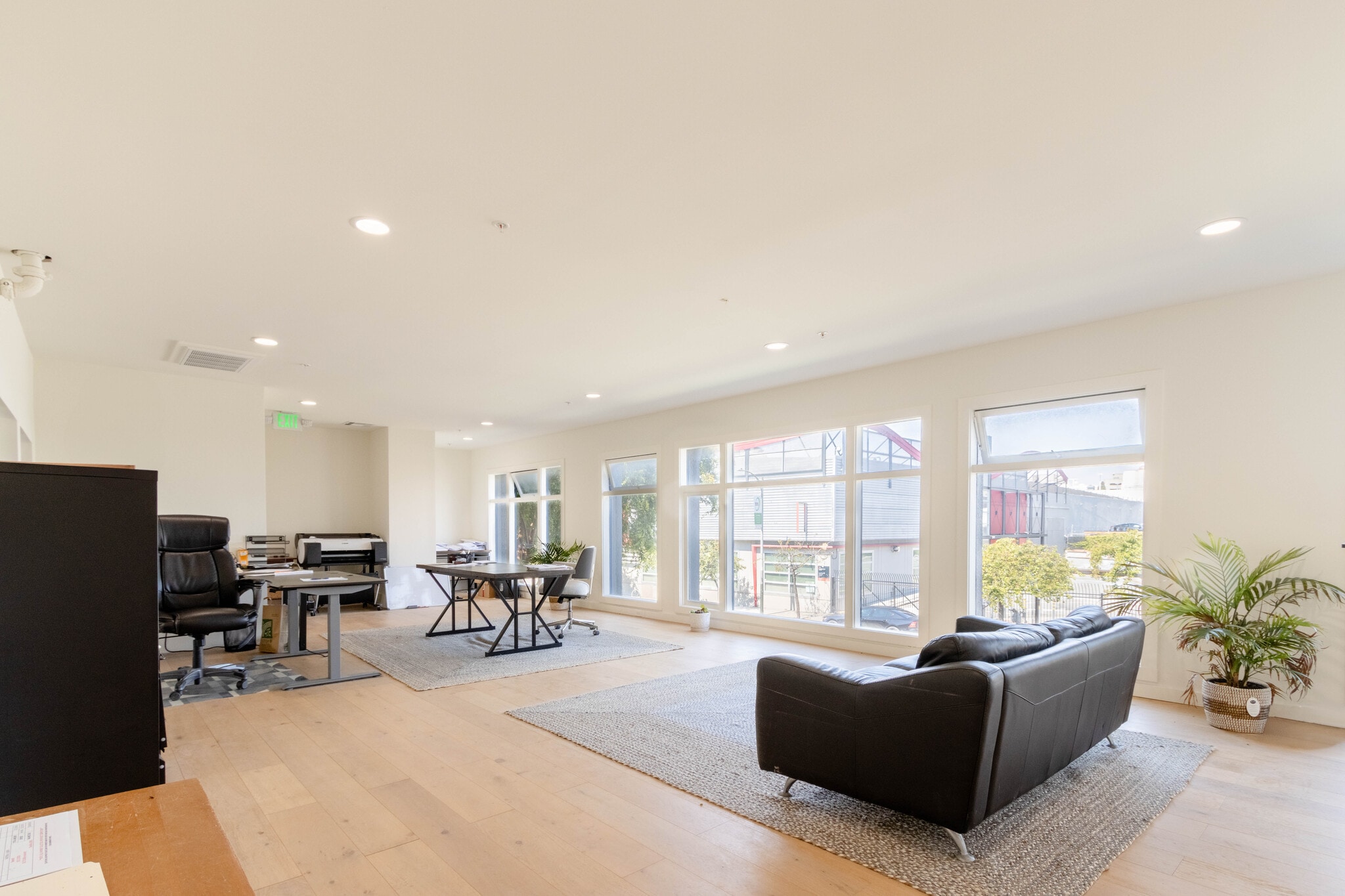 1655-1661 Folsom St, San Francisco, CA for lease Interior Photo- Image 1 of 3