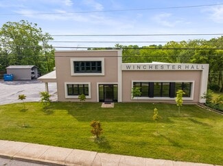 Plus de détails pour 410 Dinah Shore Blvd, Winchester, TN - Bureau à vendre
