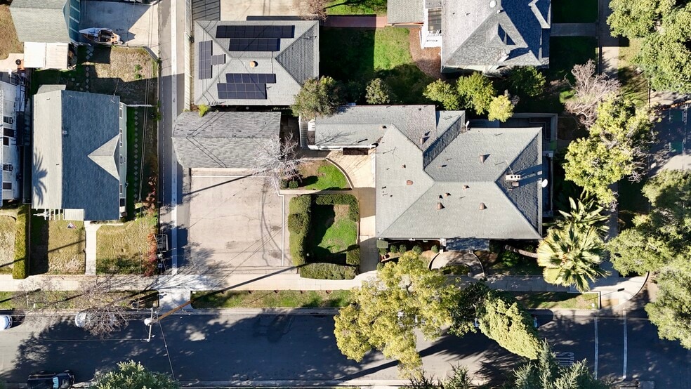 101 W Fern, Redlands, CA for sale - Building Photo - Image 3 of 8