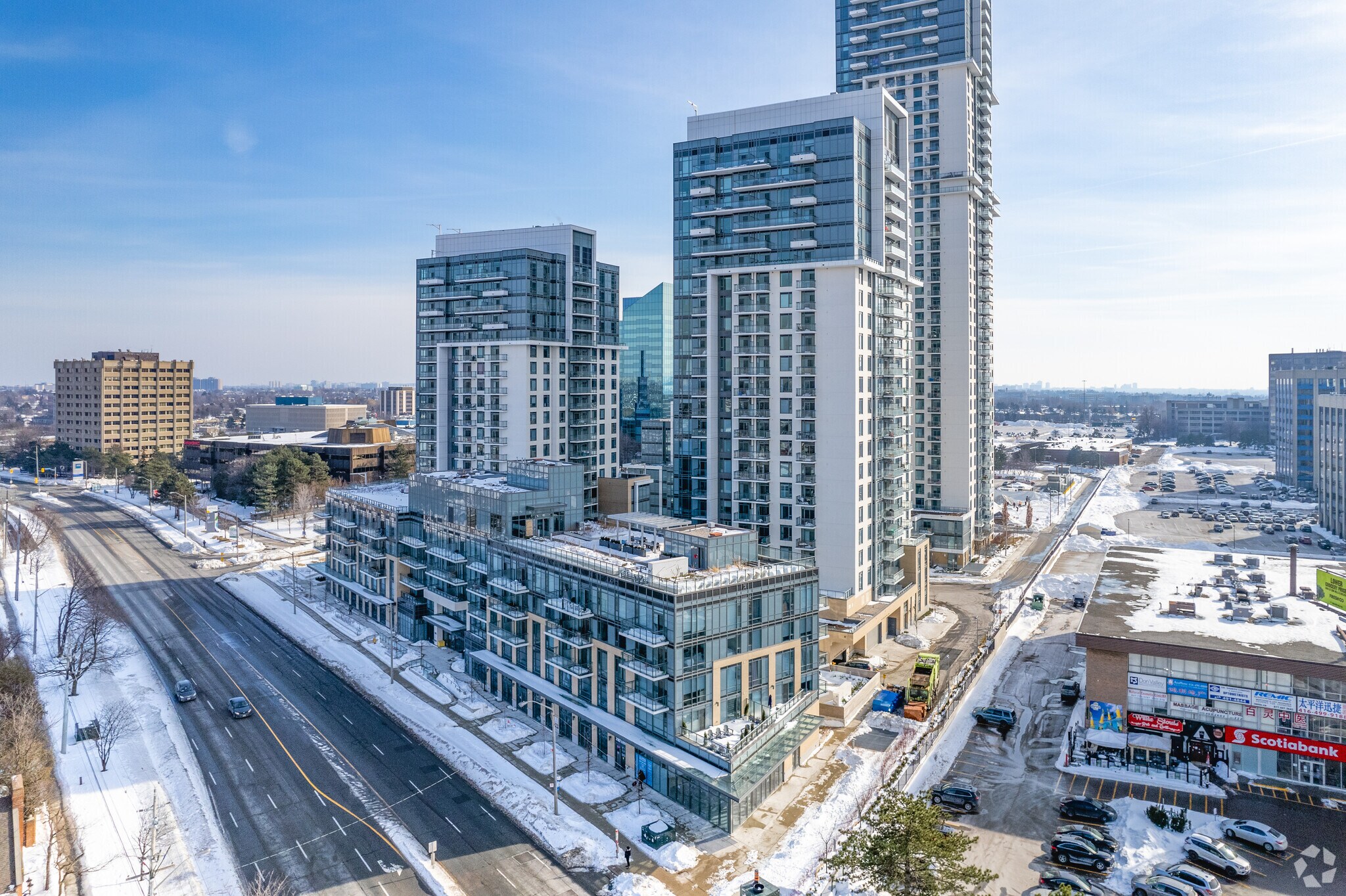 2185-2195 E Sheppard Av, Toronto, ON à vendre Photo du bâtiment- Image 1 de 1