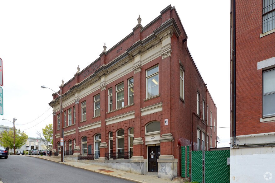 25 Maple St, Pawtucket, RI for sale - Building Photo - Image 3 of 13