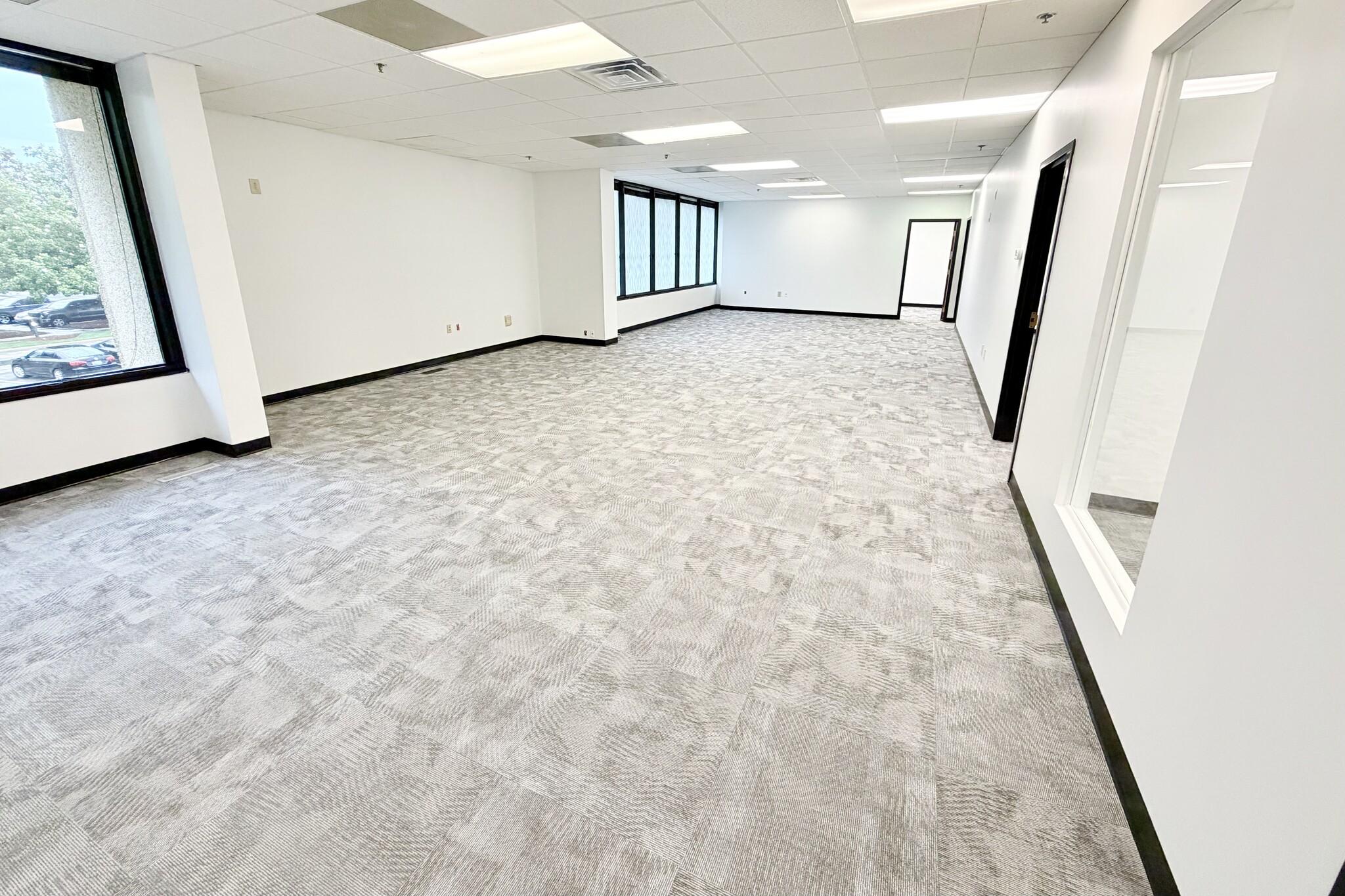 1 Vantage Way, Nashville, TN for lease Interior Photo- Image 1 of 8