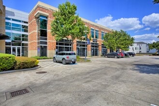1660 W Lake Houston Pky, Kingwood, TX for lease Building Photo- Image 2 of 11