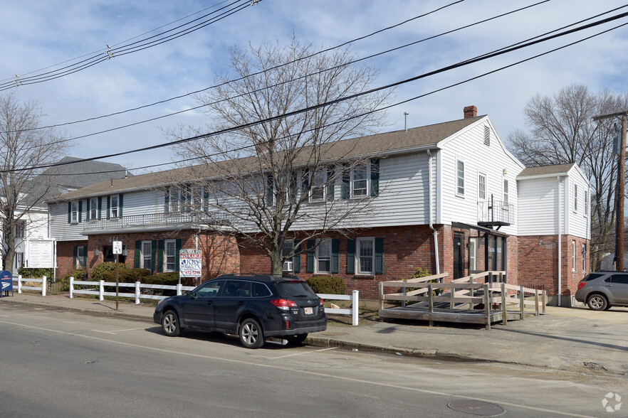 464 Granite Ave, Milton, MA for lease - Primary Photo - Image 1 of 6