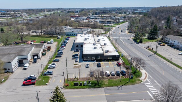 510 Weber St N, Waterloo, ON for lease Primary Photo- Image 1 of 11