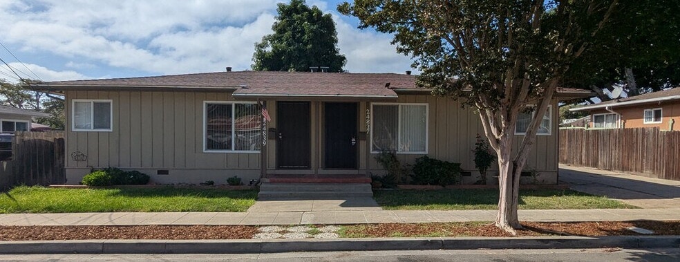 24829-24831 Thomas Ave, Hayward, CA à vendre - Photo principale - Image 1 de 28