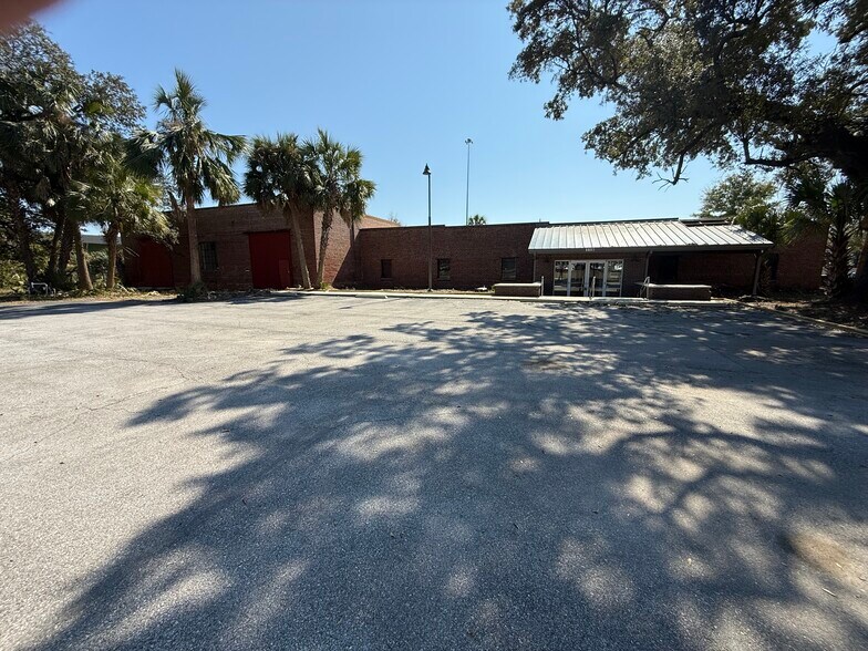 119 Gregory St, Pensacola, FL à louer - Photo du bâtiment - Image 2 de 6