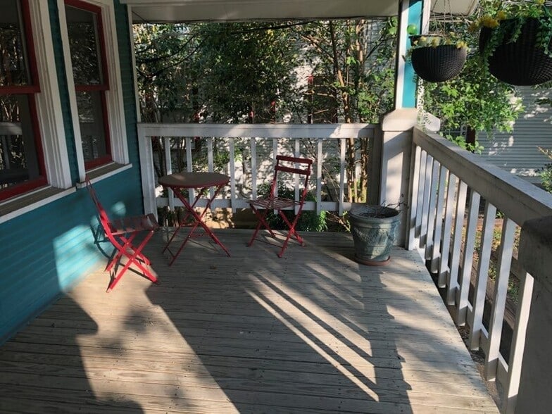 1619 W 6th St, Austin, TX for lease - Building Photo - Image 2 of 13