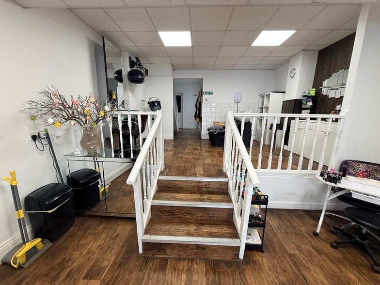 23 Front St, Durham for sale - Interior Photo - Image 2 of 6