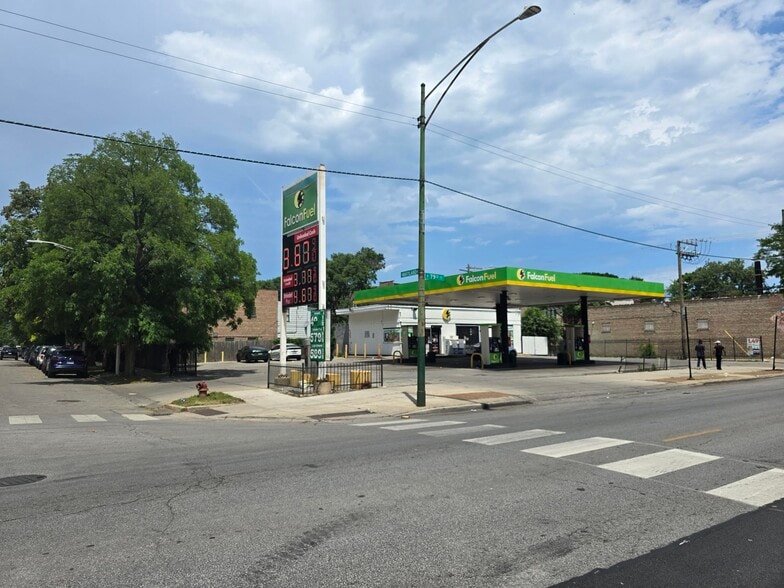 834 E 79th St, Chicago, IL for sale - Building Photo - Image 1 of 7