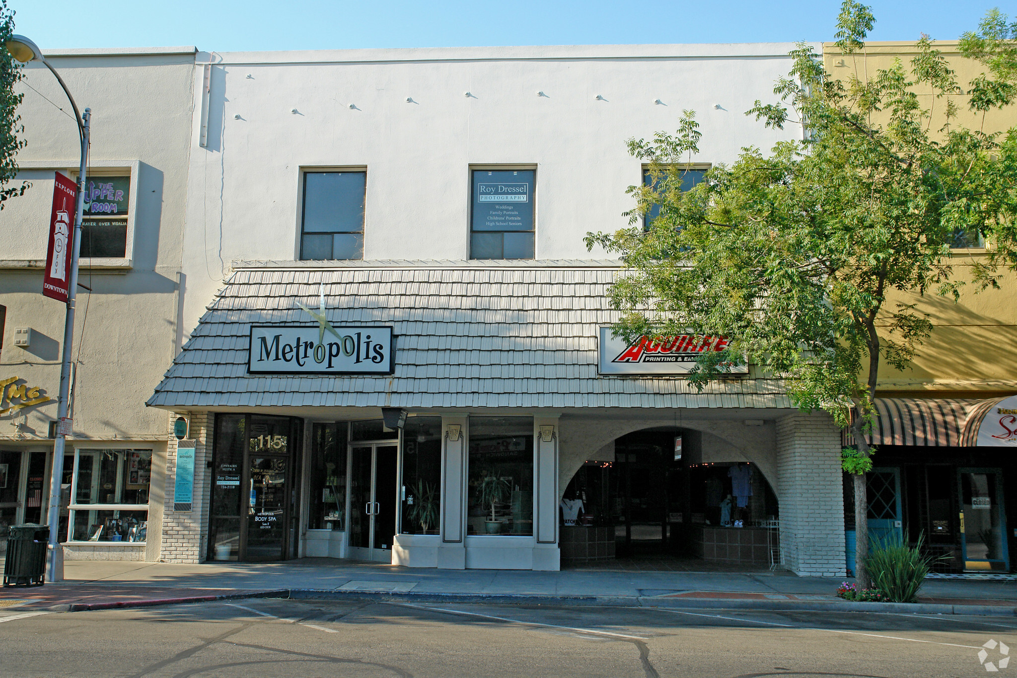 115-119 W Main St, Visalia, CA à louer Photo principale- Image 1 de 3