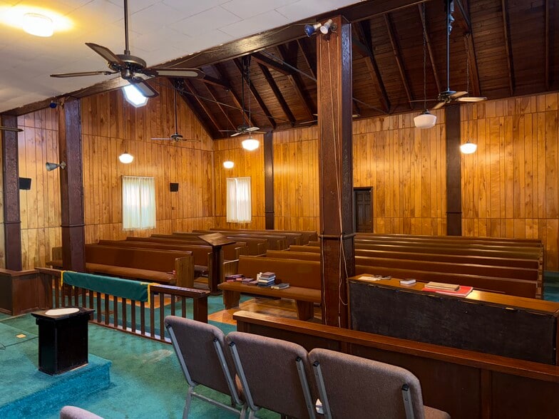 121 Church rd, Clifton Forge, VA à vendre - Photo du bâtiment - Image 3 de 5