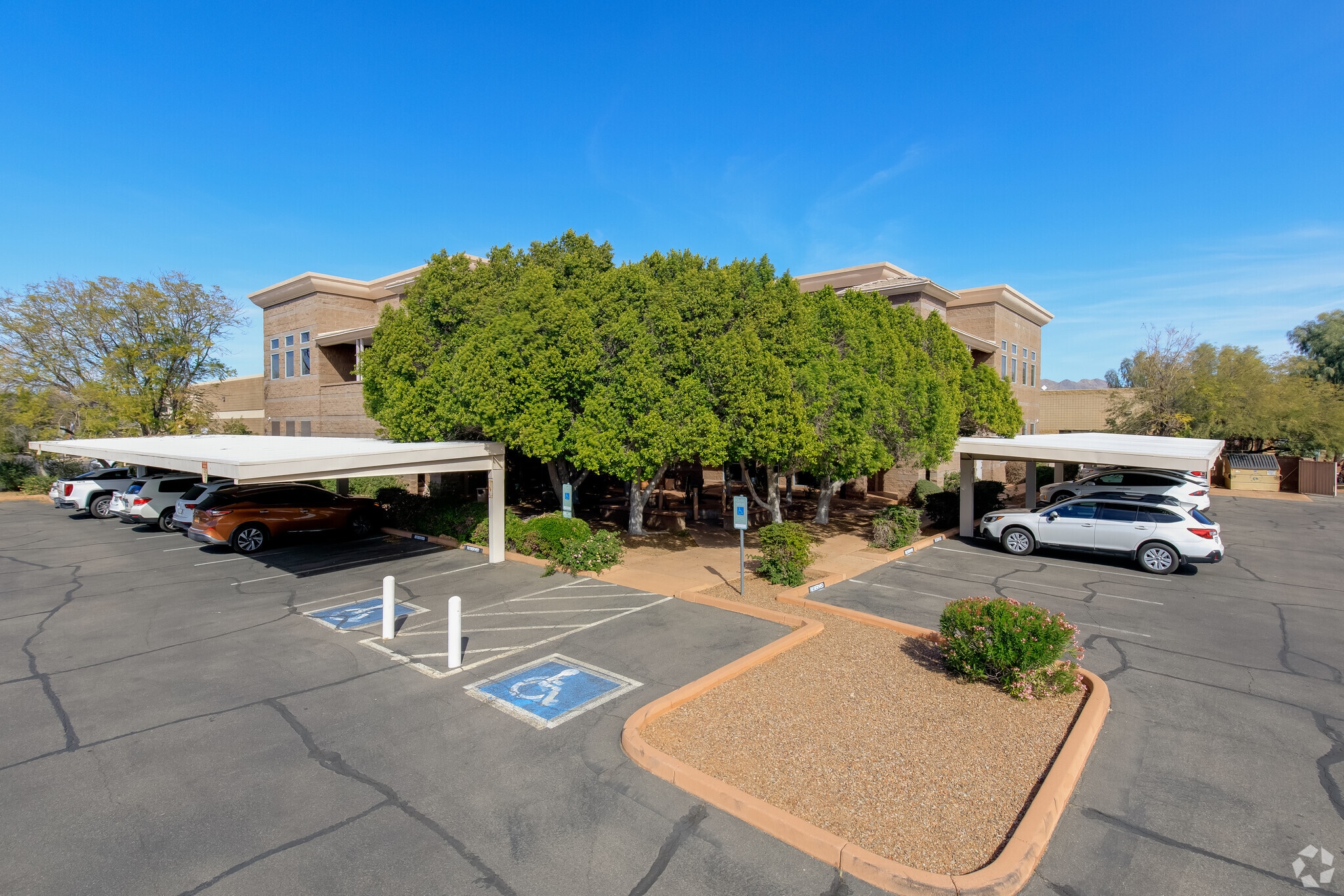 7730 E Greenway Rd, Scottsdale, AZ for lease Building Photo- Image 1 of 7