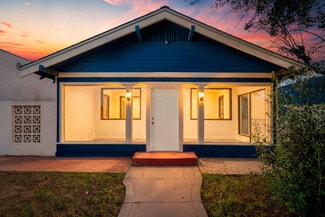 Plus de détails pour 1825 Baker St, Bakersfield, CA - Spécialité à vendre