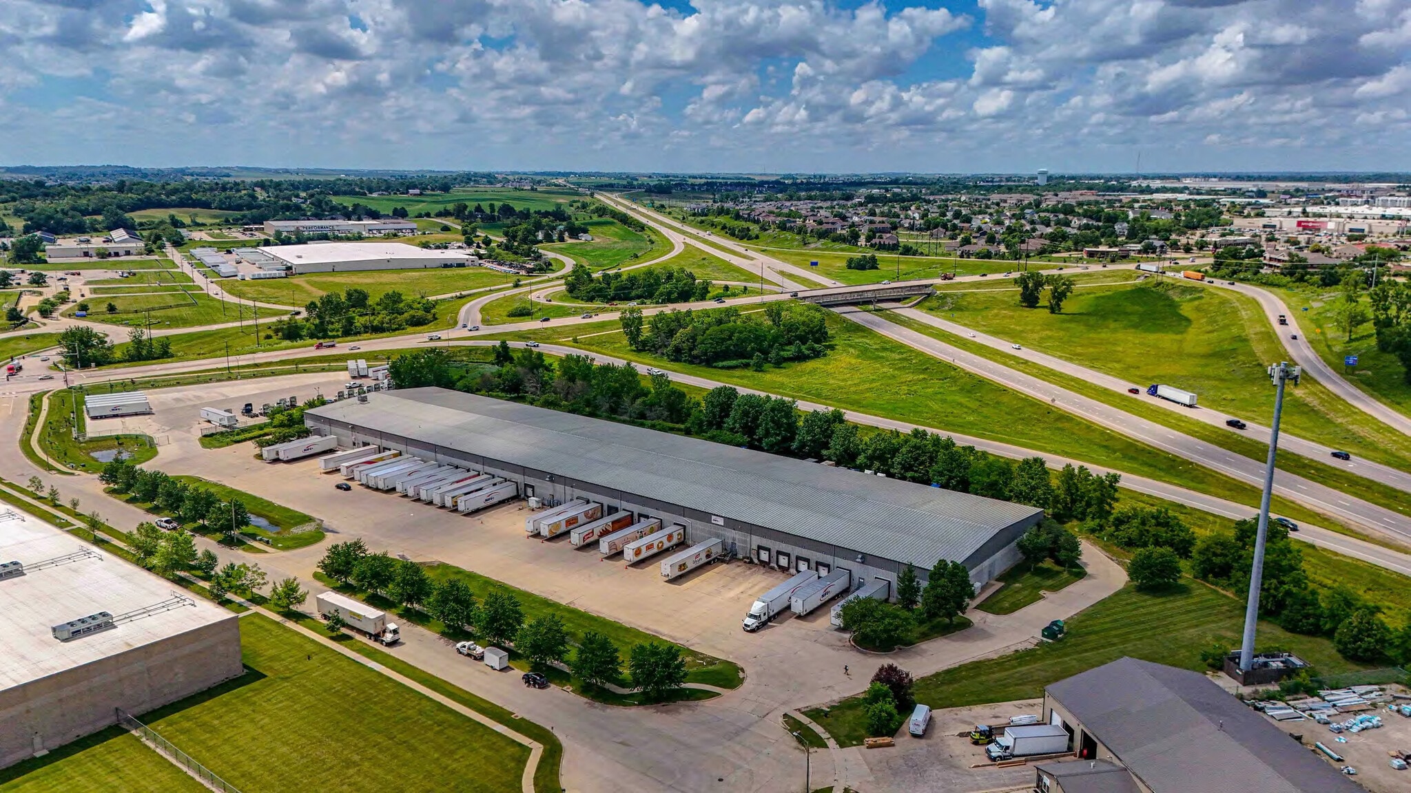 3110 Prairie Valley Ct SW, Cedar Rapids, IA for lease Building Photo- Image 1 of 6