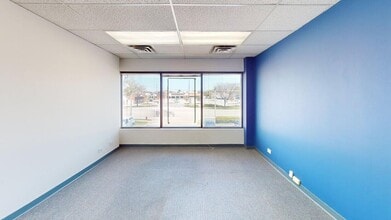 805-815 E Rand Rd, Arlington Heights, IL for lease Interior Photo- Image 2 of 10