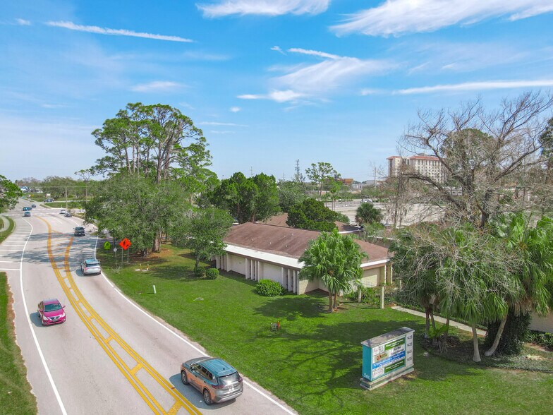 1435 Dunn Ave, Daytona Beach, FL à louer - Photo du bâtiment - Image 1 de 12