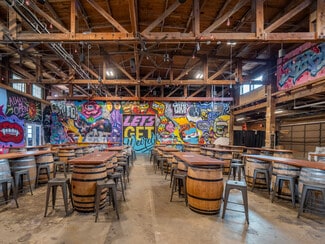 Plus de détails pour 702 Shady Ln, Austin, TX - Commerce de détail à vendre