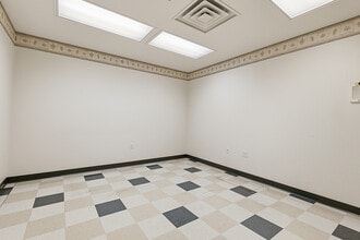7640 Sylvania Ave, Sylvania, OH for lease Interior Photo- Image 1 of 12
