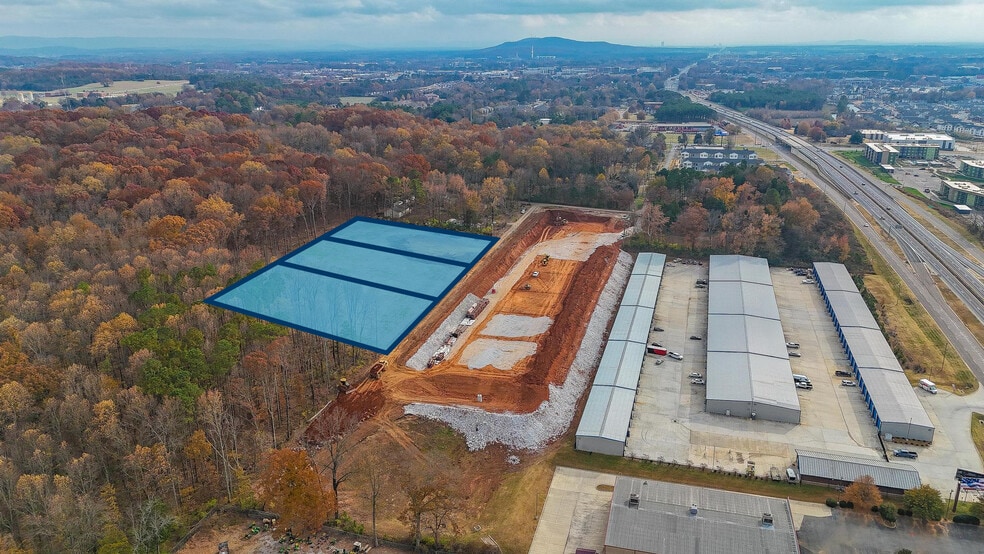 225 Travis NW rd, Huntsville, AL à louer - Photo du bâtiment - Image 3 de 4