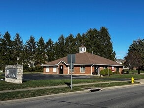 7620 Farmsbury Rd, Reynoldsburg, OH for lease Interior Photo- Image 1 of 5