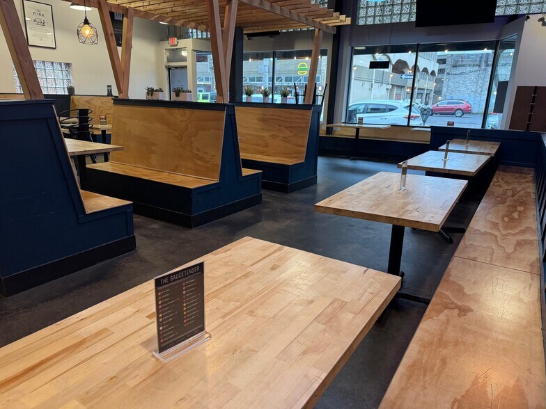 941 Pearl St, Eugene, OR à louer - Photo du bâtiment - Image 3 de 14