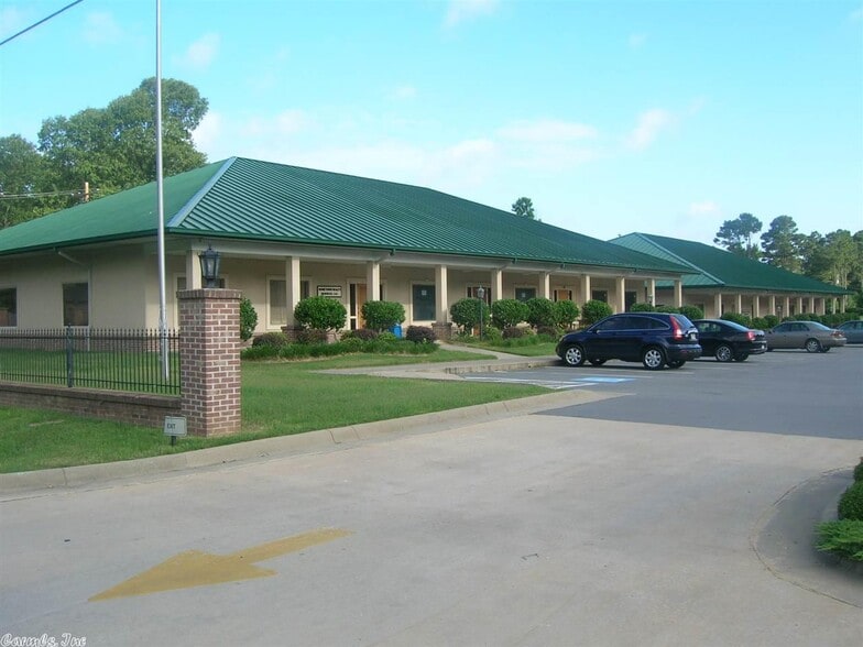 1301 Ridgway Rd, Pine Bluff, AR for lease - Building Photo - Image 3 of 4