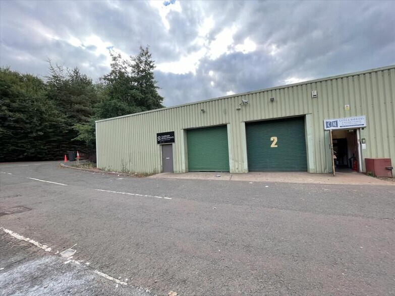 Polbeth Industrial Estate, Polbeth à louer - Photo du bâtiment - Image 2 de 7