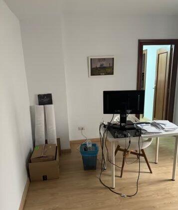 Office in Cáceres, Cáceres for sale - Building Photo - Image 3 of 4