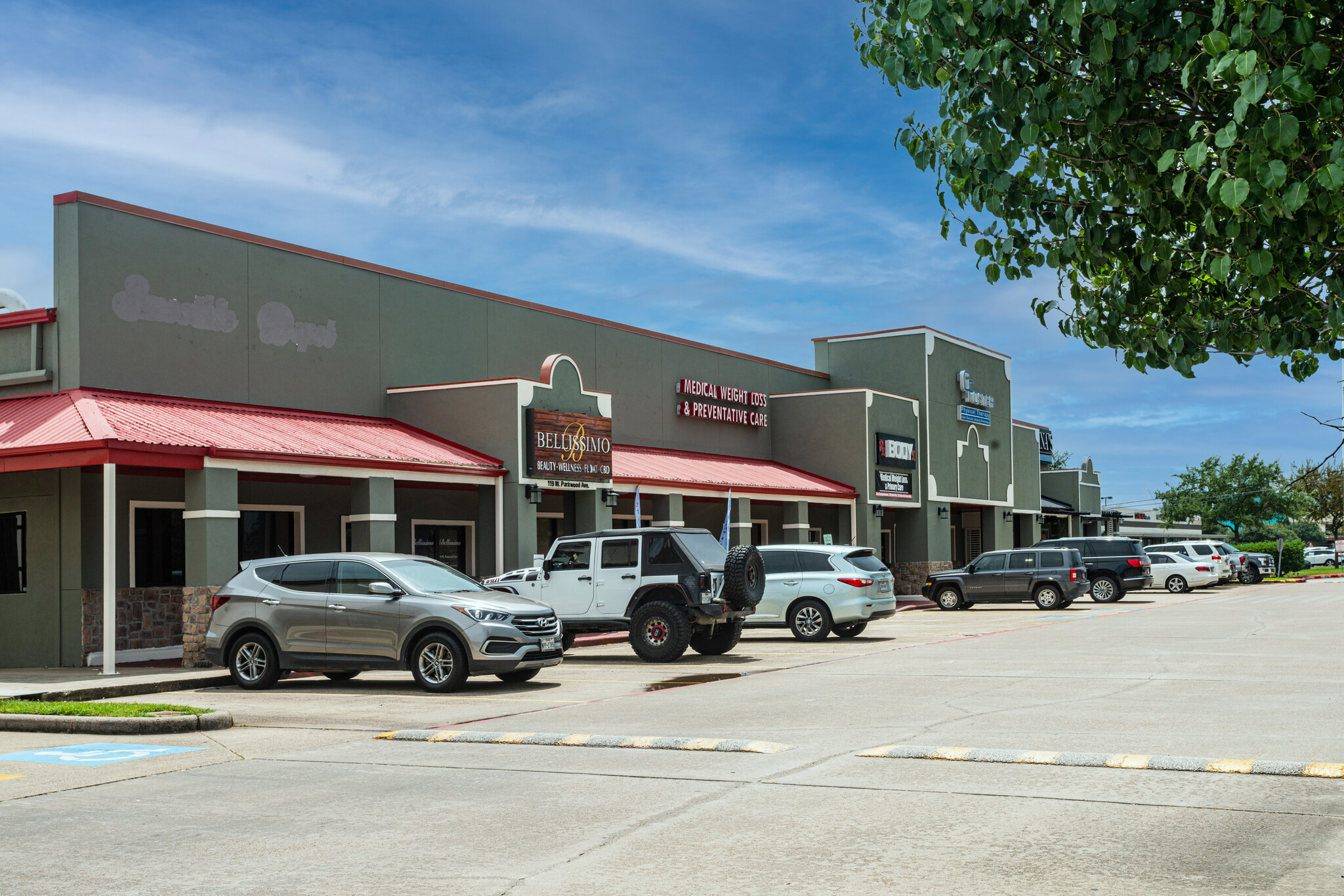 117-133 W Parkwood Ave, Friendswood, TX for sale Building Photo- Image 1 of 1