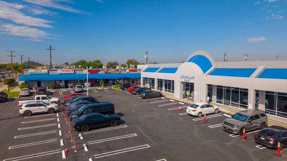 15715-15721 S Crenshaw Blvd, Gardena, CA for sale - Building Photo - Image 3 of 7