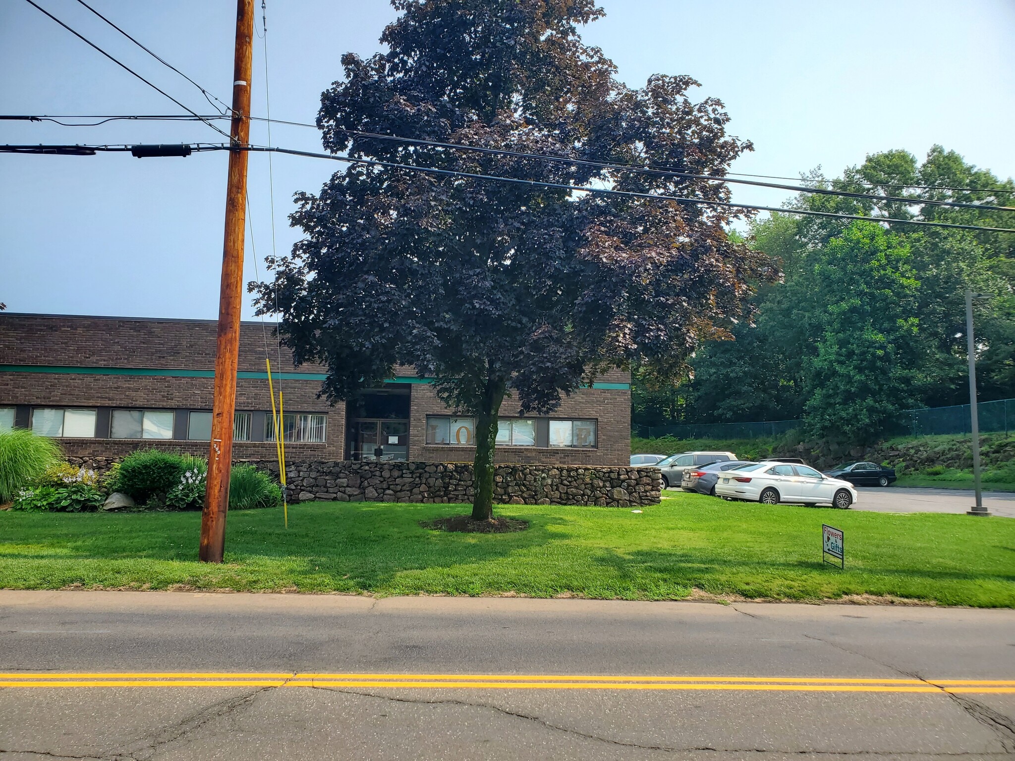 105 Sanford St, Hamden, CT for lease Primary Photo- Image 1 of 10