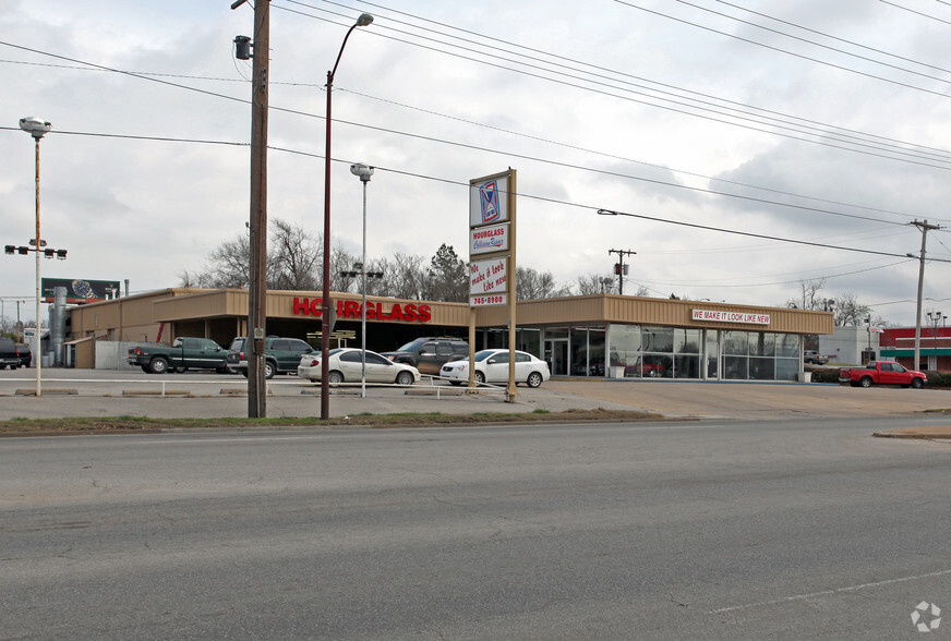 2615 S Harvard Ave, Tulsa, OK for sale - Building Photo - Image 2 of 9