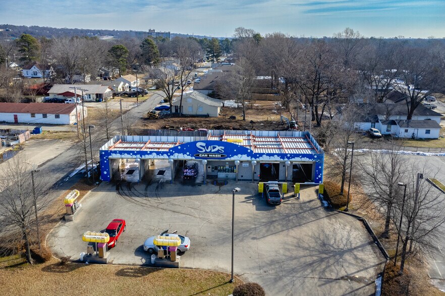 2224 Pike Ave, North Little Rock, AR à vendre - Photo du bâtiment - Image 3 de 31