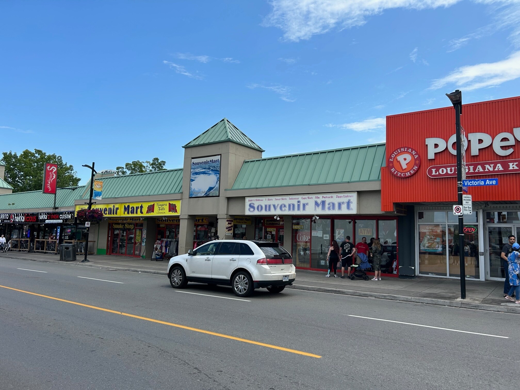 5930 Victoria Ave, Niagara Falls, ON for sale Building Photo- Image 1 of 1