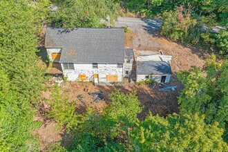 6920 NW Thompson Rd, Portland, OR - Aerial  map view - Image1