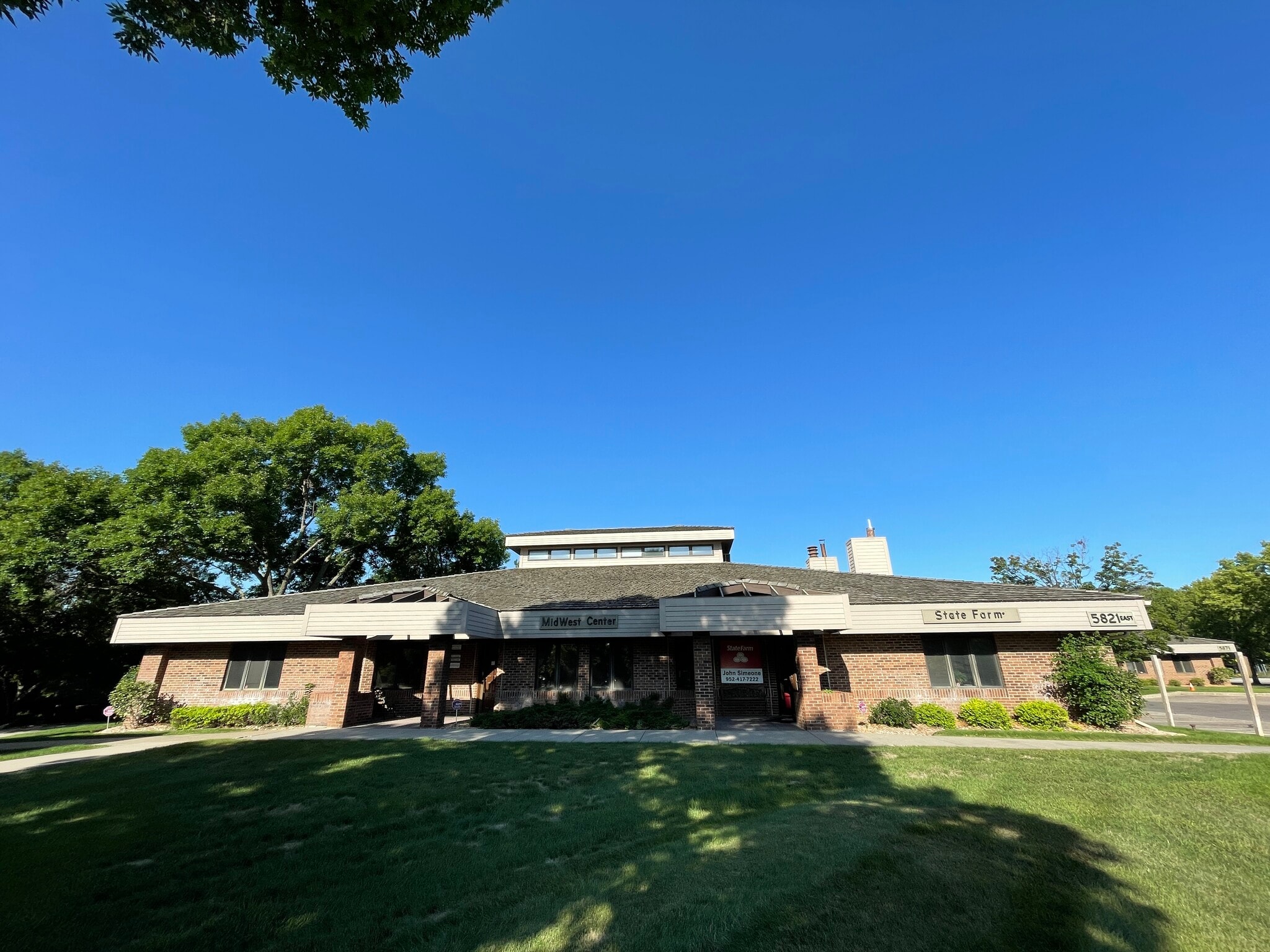 5821 Cedar Lake Rd, Saint Louis Park, MN for lease Building Photo- Image 1 of 17