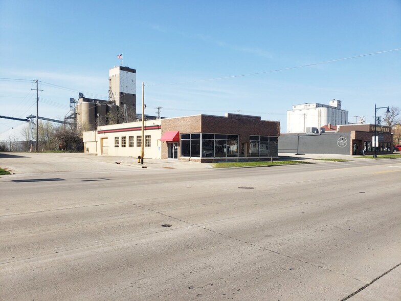 828 Main St, Red Wing, MN à vendre - Photo du bâtiment - Image 3 de 14