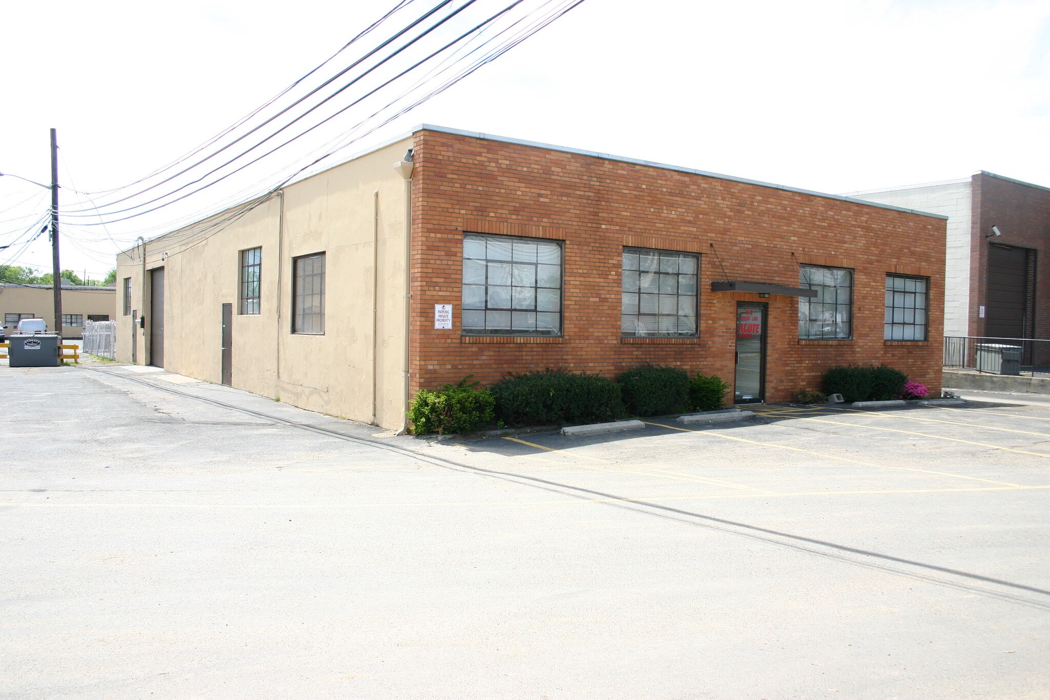 61 Voorhis Ln, Hackensack, NJ à vendre Photo principale- Image 1 de 1