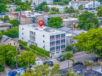 Plus de détails pour 542 SW 3rd St, Miami, FL - Multi-résidentiel à vendre